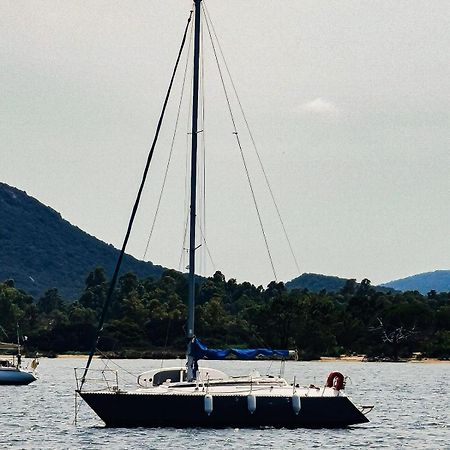 Stlocavoile 4, Bateau Seuls A Bord Hotell Porto-Vecchio  Eksteriør bilde